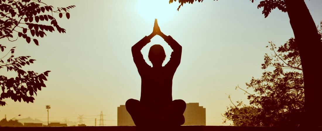 Comment devenir adepte du yoga et de la méditation ?