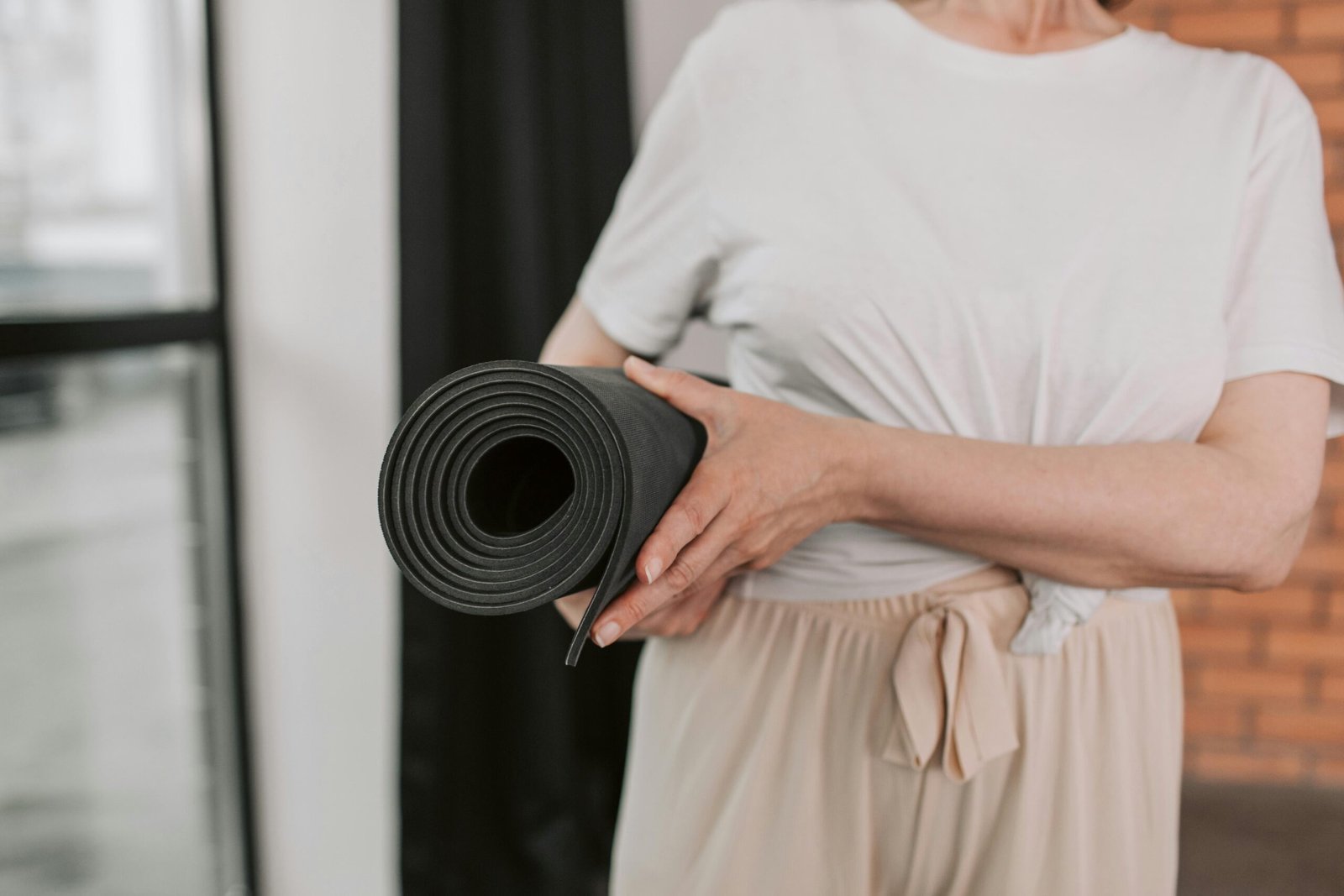 Guide complet pour nettoyer votre tapis de yoga facilement